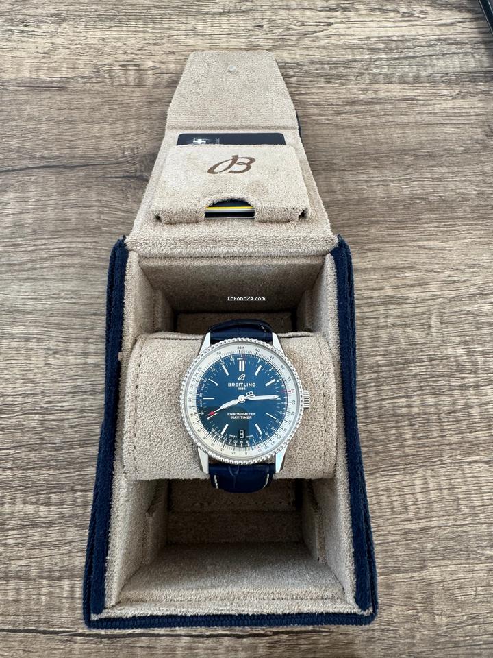 Breitling Navitimer