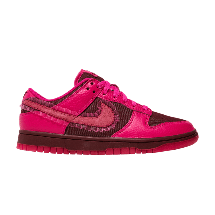 Wmns Dunk Low ValentineS Day